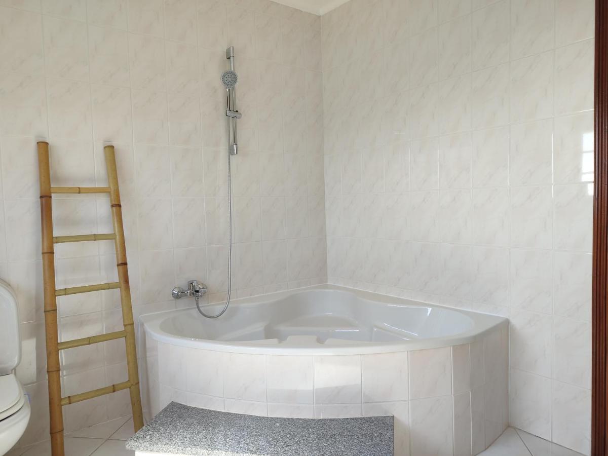 Casa Das Camelias Висеу Екстериор снимка